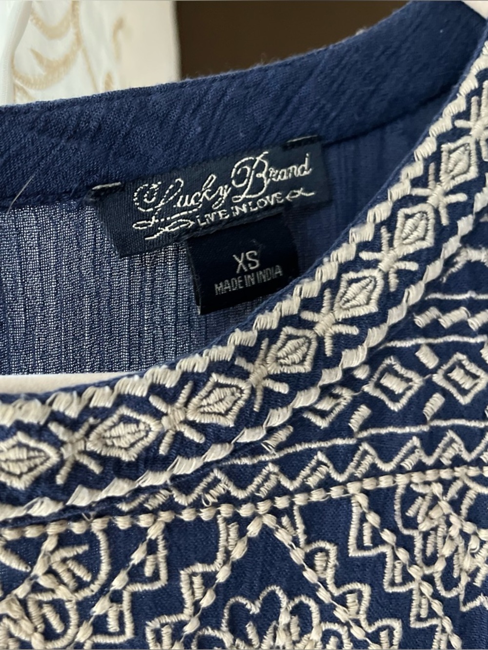 Lucky Brand Gauzy Blue Embroidered Short Sleeve Boho Dress Sz XS - Picture 3 of 7
